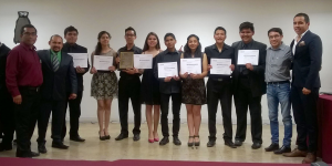 Preparatorianos BUAP Ganan Concurso De Debate Interprepas Reto Diario