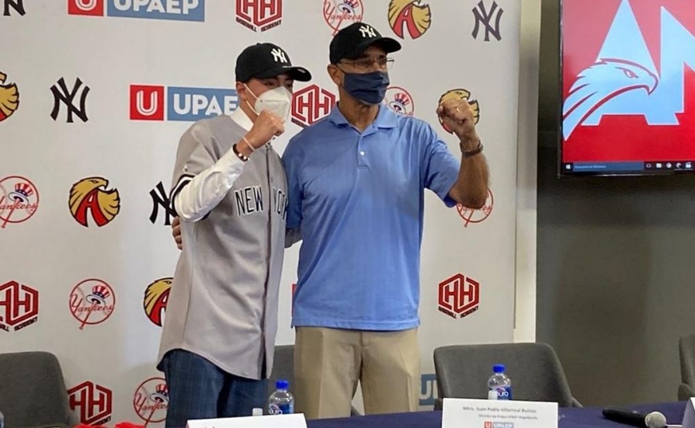 Alumno de Prepa Upaep firma contrato con Yankees de Nueva York