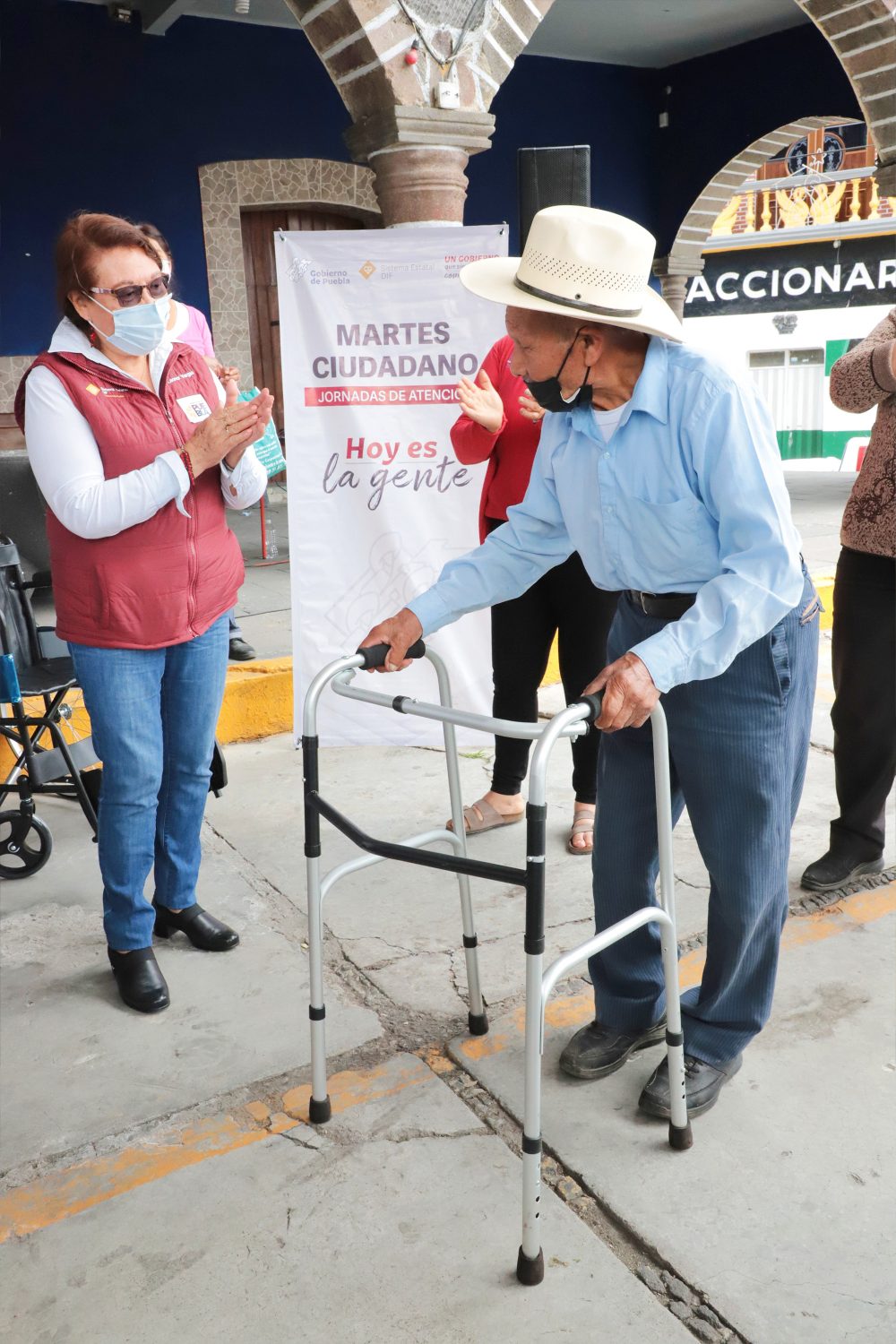 “Martes Ciudadano”, atiende SEDIF a población vulnerable de San Nicolás de los Ranchos