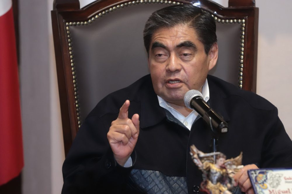 Gobierno de Puebla no entregará notarías como compensaciones: Miguel Barbosa