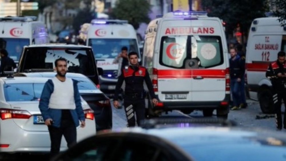 Al menos seis muertos y más de 80 heridos en un atentado en el centro de Estambul